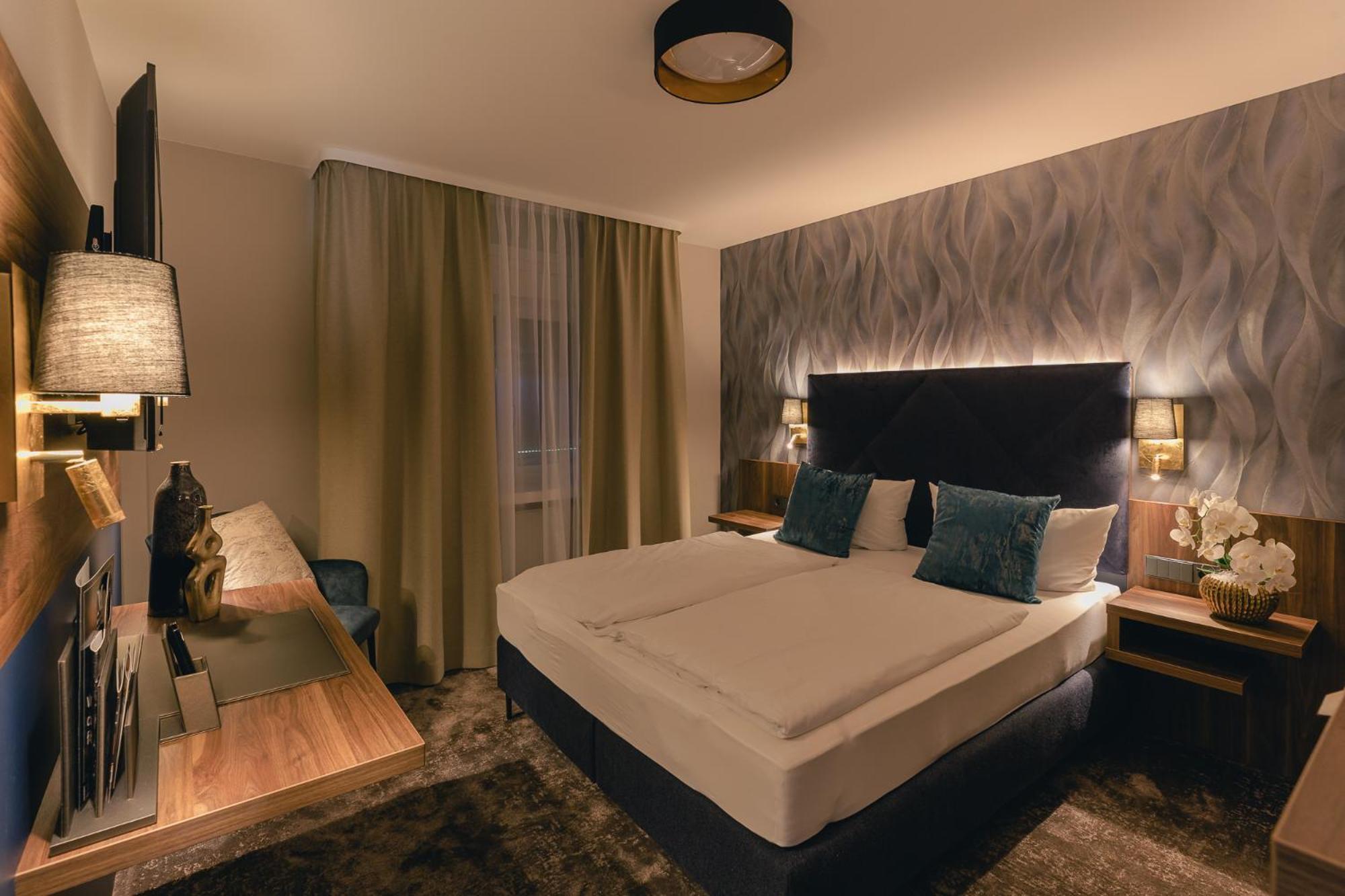 Hotel & Restaurant Rose Бітігайм-Біссінген Екстер'єр фото